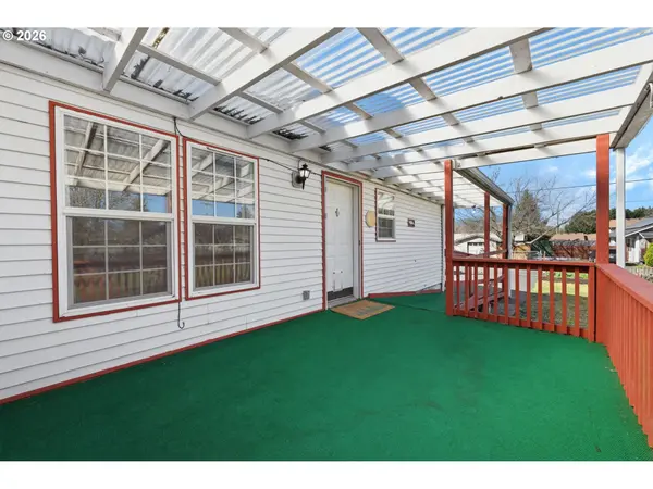 912 ASH ST, Brownsville, OR 97327