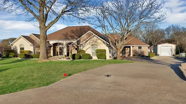 166 Tranquil Place, Waxahachie, TX 75167