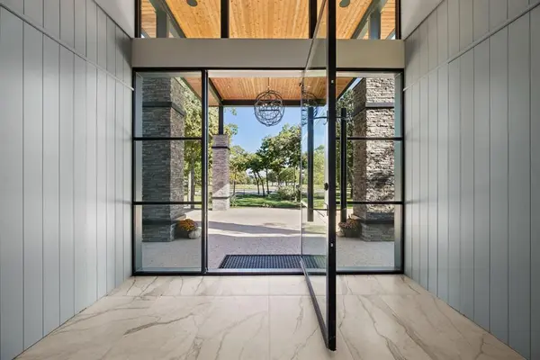 916 Dove Creek Court, Bartonville, TX 76226