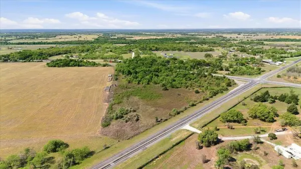 2114 Fm 933, Aquilla, TX 76622