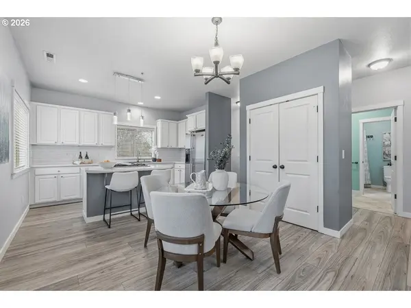 7704 SW CRESMOOR DR, Beaverton, OR 97008