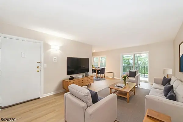 550 Fairview Ave #116, Westwood Boro, NJ 07675