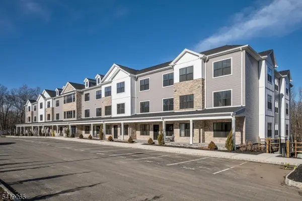 20 Encampment Ct203, Montville Twp., NJ 07082