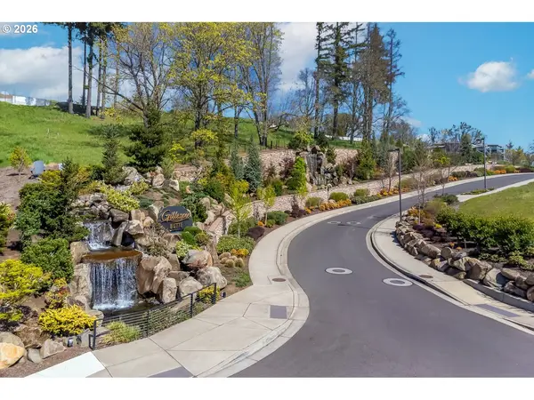 1230 EVENING STAR LN, Eugene, OR 97401