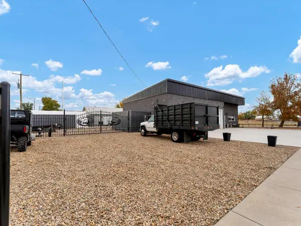 133 South Railway AVE, Irvine, AB T0J1V0