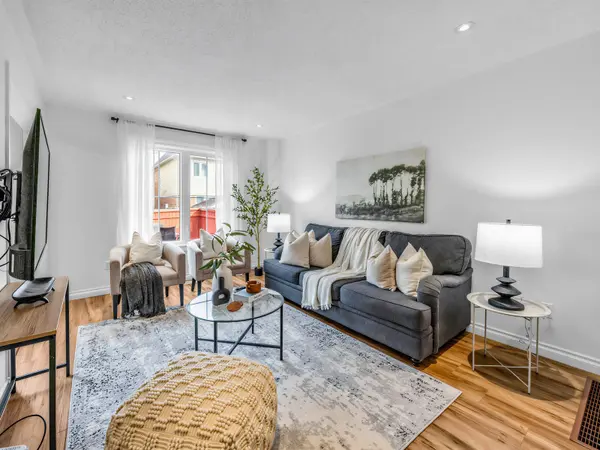 69 Boyd CRES, Ajax, ON L1Z 1Y3