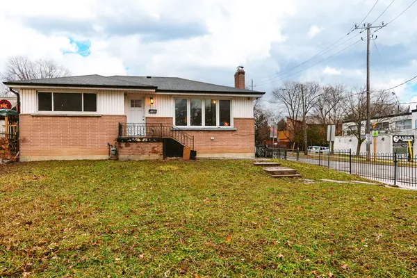 240 Markham RD #ENTIRE PROPERTY, Toronto E08, ON M1J 3C2