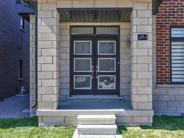 10 Liam Foudy CT, Toronto E09, ON M1P 0G3