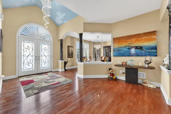 19 Shore CRES, Georgina, ON L0E 1S0