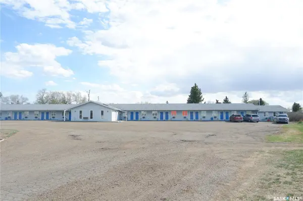 143 Railway AVENUE, Coronach, SK S0H 0Z0