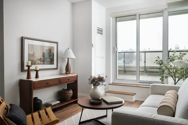 2 Old Mill DR #612, Toronto W01, ON M6S 0A2