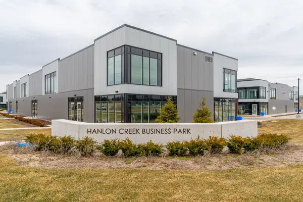 595 Hanlon Creek BLVD #1 - Full, Guelph, ON N1C 0A1