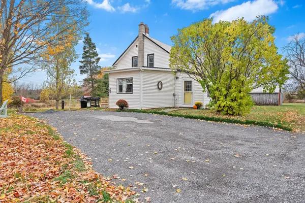 1549 DOYLE RD, Loyalist, ON K0H 1G0