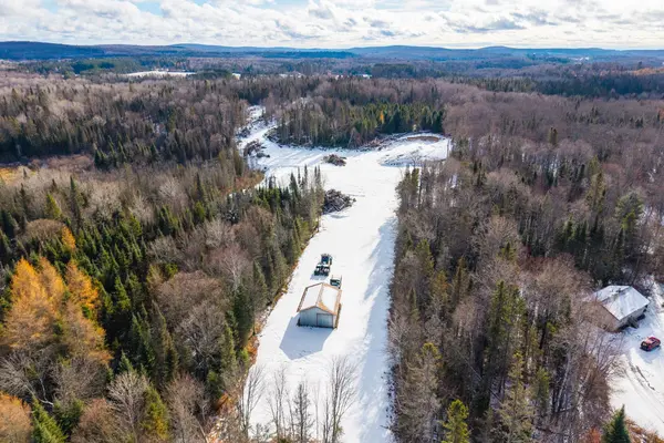 133 Berriedale RD, Armour, ON P0A 1C0