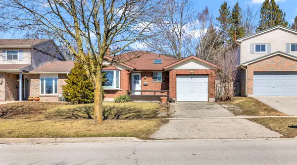 146 Bechtel DR, Kitchener, ON N2P 1S3