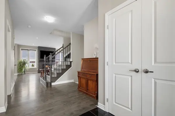 107 Francis ST, Carleton Place, ON K7C 0E9