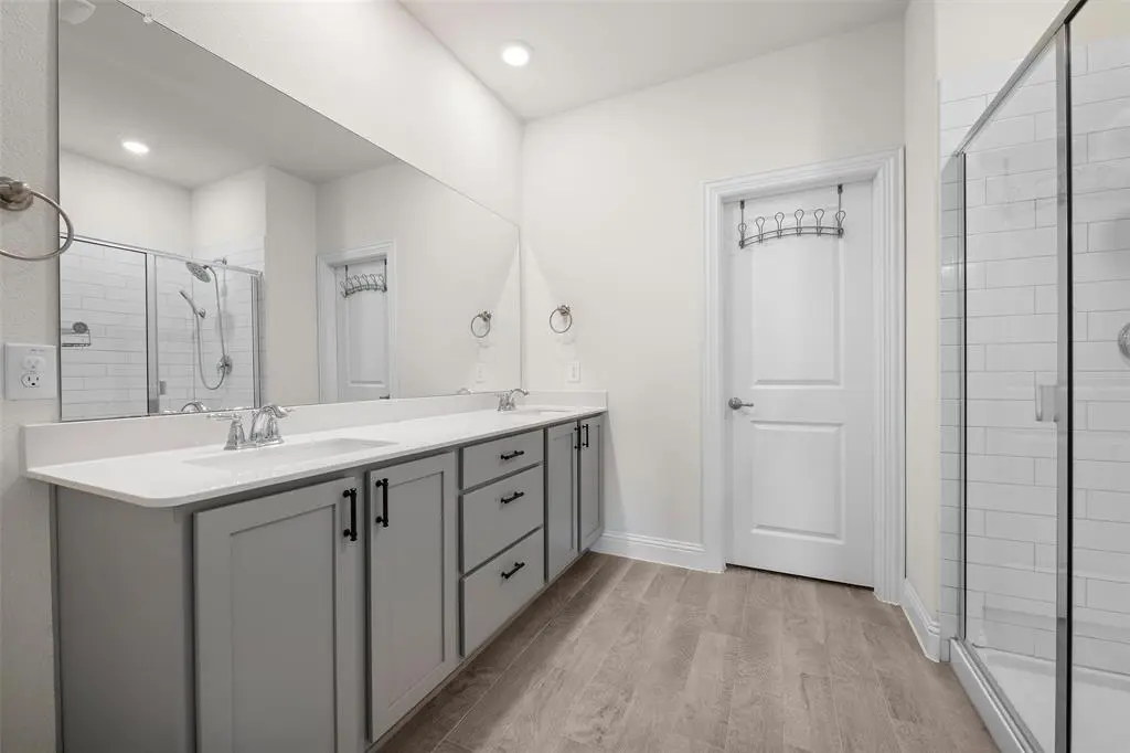 11000 Canyon Mine Drive, Aubrey, TX 76227