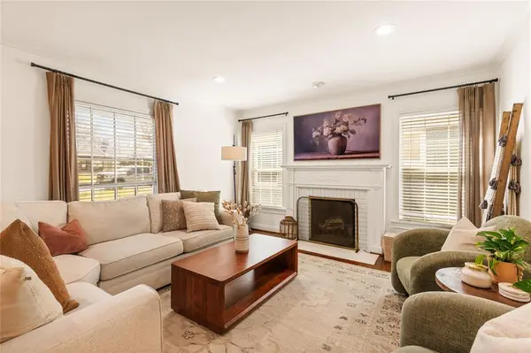 4216 Locke Avenue, Fort Worth, TX 76107