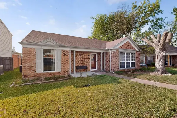 317 Chapman Street, Cedar Hill, TX 75104