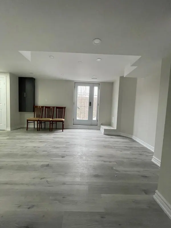 67 Eldridge PL #Bsmt, Whitby, ON L1N 9E5