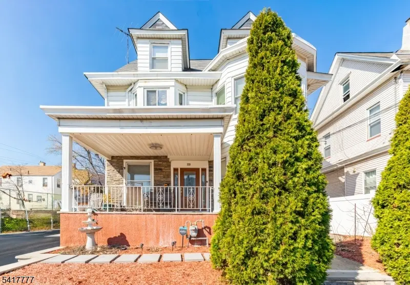 328 E 30Th St, Paterson City, NJ 07504