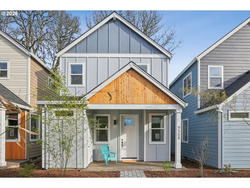 9568 SW 91ST AVE #5, Portland, OR 97223