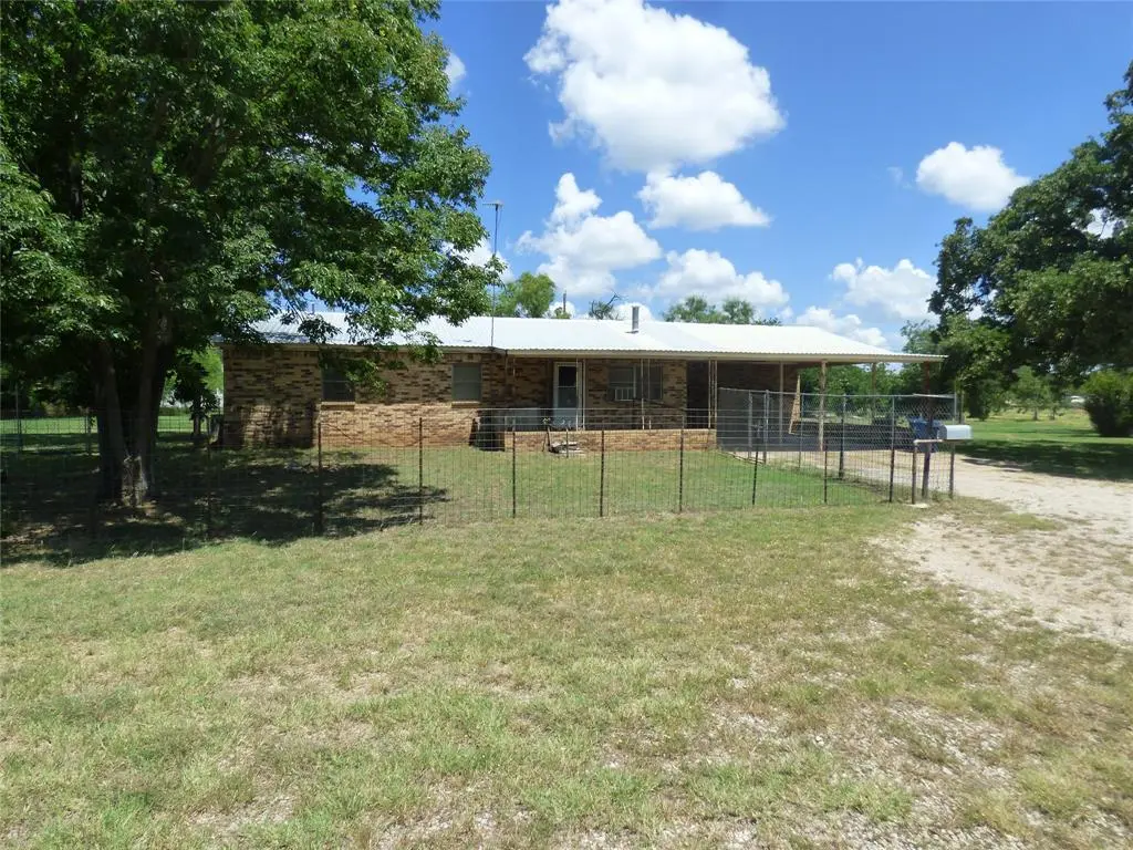 309 E 10th Street, Cisco, TX 76437