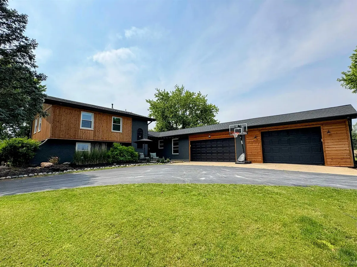 11100 Murphy HWY, Clinton Twp, MI 49286