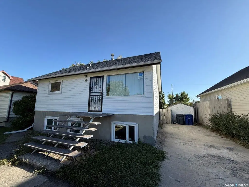 29 6th Street CRESCENT W, Kindersley, SK S0L 1S0