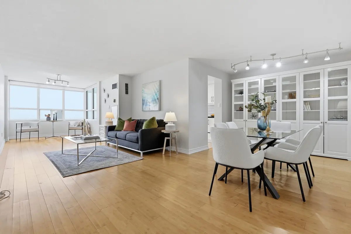 10 Malta AVE #1401, Brampton, ON L6Y 4G6