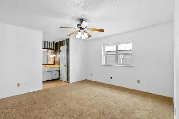 2230 Meadow Glen Drive, Garland, TX 75044