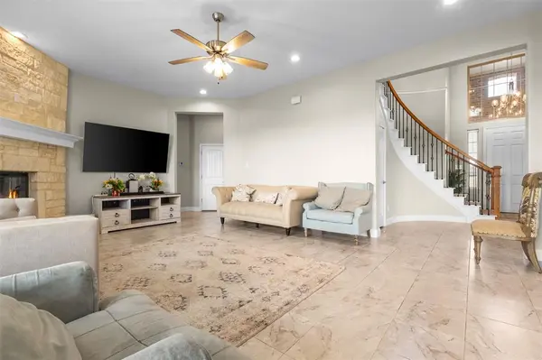 140 Highgate Drive, Venus, TX 76084