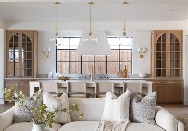 6803 Southridge Drive, Dallas, TX 75214