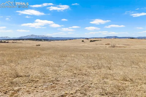 E County Line RD, Monument, CO 80132