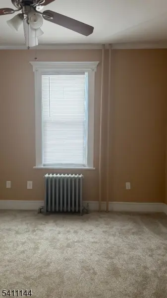 806 Roselle St, Linden City, NJ 07036