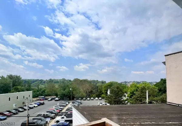 152 S Main St, Phillipsburg Town, NJ 08865