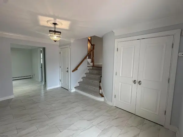 238 Eagle Rock Ave, Roseland Boro, NJ 07068