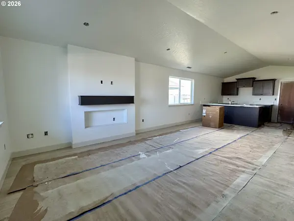 876 E Kinsley AVE, Hermiston, OR 97838