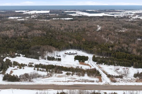 4199 Hwy 2 HWY, Clarington, ON L1B 0R5