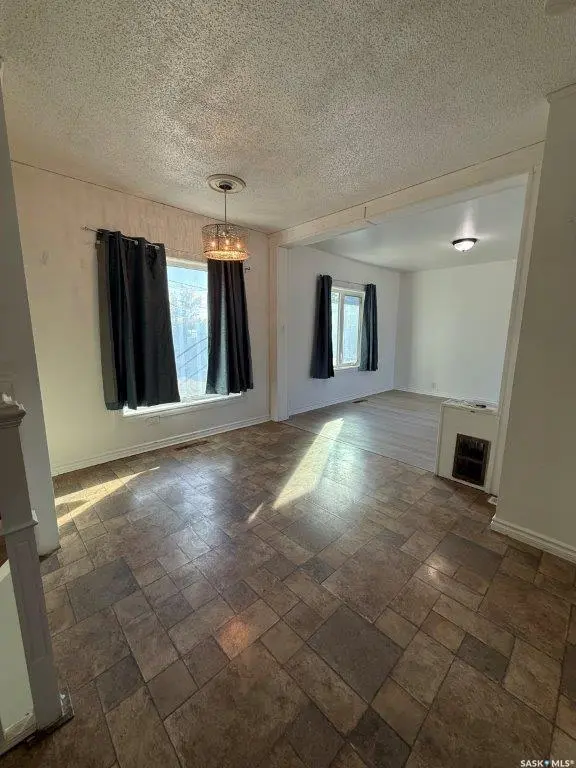 29 6th Street CRESCENT W, Kindersley, SK S0L 1S0