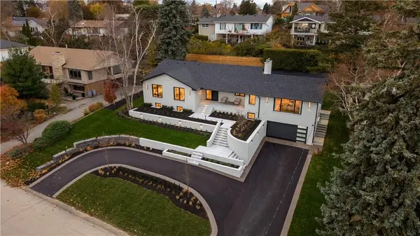 841 Danforth PL, Burlington, ON L7T 1S1