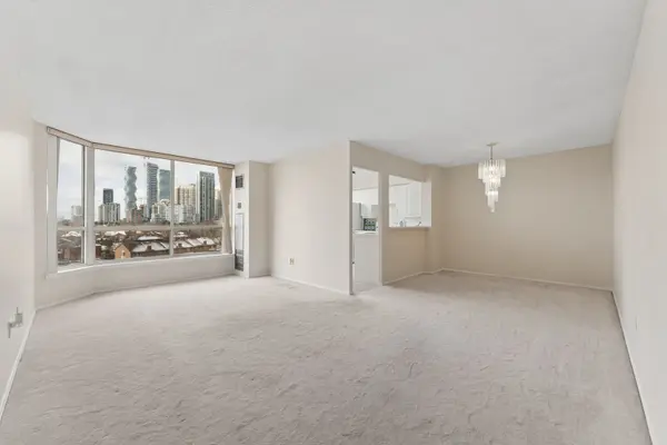 55 Elm DR W #914, Mississauga, ON L5B 3Z3