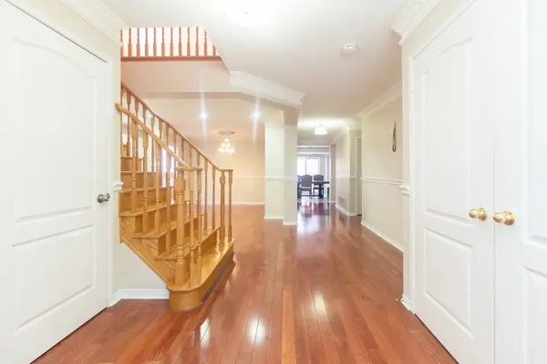 12 Humbolt CRES, Brampton, ON L7A 3G7