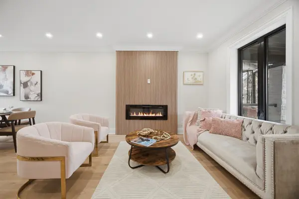 241 Maria ST, Toronto W02, ON M6P 1W6