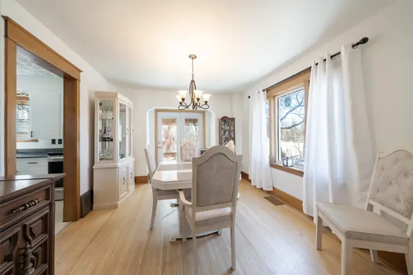 429 Lambton ST W, West Grey, ON N0G 1R0