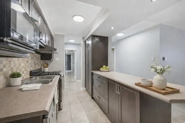 902 Notre Dame ST #100, Russell, ON K0A 1W0