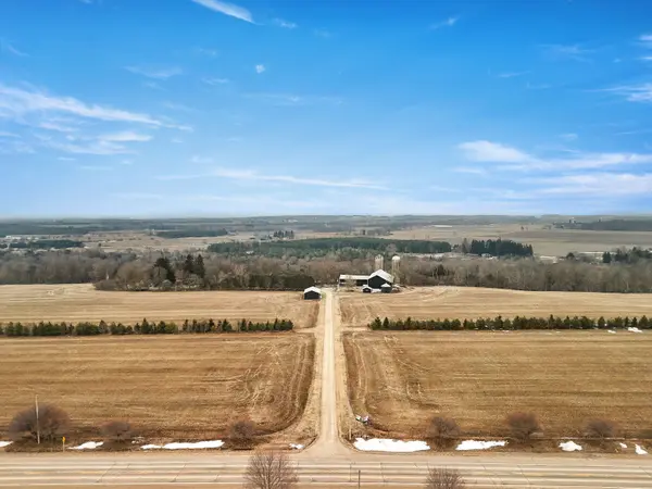 7306 Wellington Rd 21 RD, Centre Wellington, ON N0B 1S0