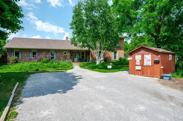 136 County 4 RD, Douro-dummer, ON K9L 1V6