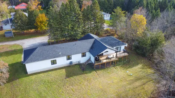 2 Ivy ST, Kawartha Lakes, ON K0L 2W0