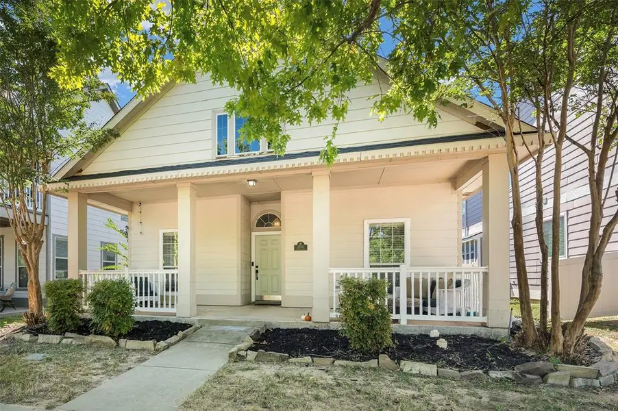 1204 Hayden Lane, Savannah, TX 76227